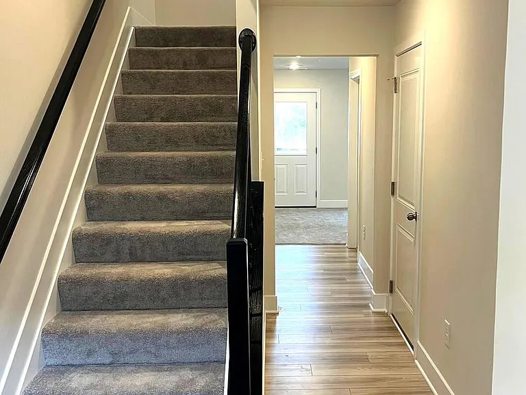 1813 Ritter Dr — Photo 28