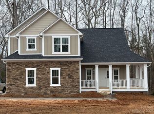 1155 Oakbluff Dr, Salisbury, NC 28147
