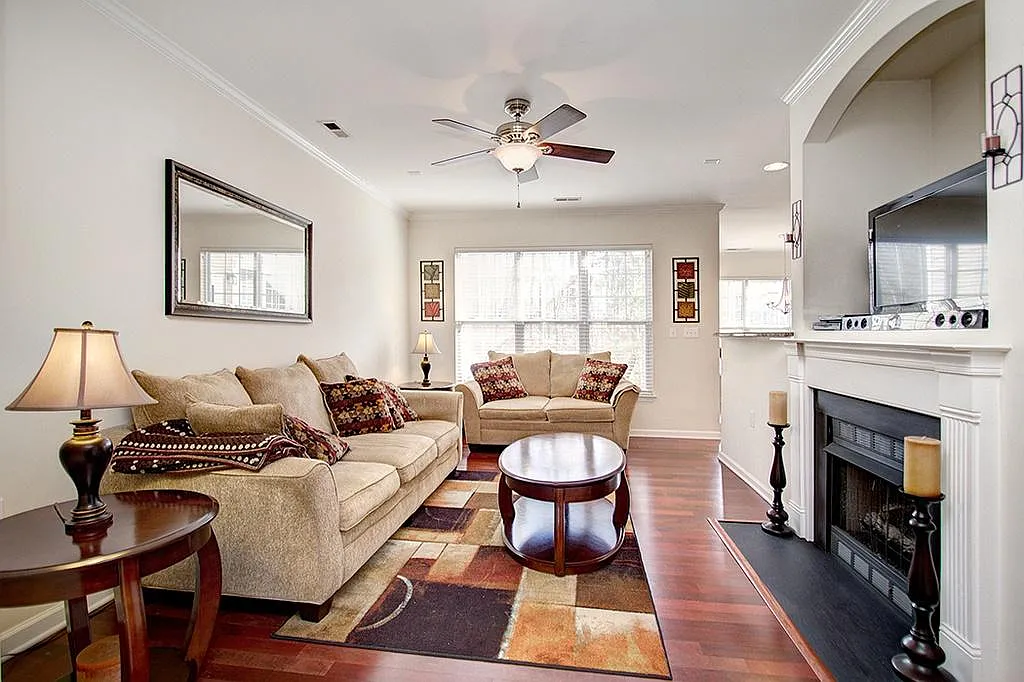 14212 Castle Abbey Ln — Photo 4