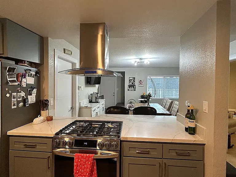2905 E Vista St #B — Photo 5