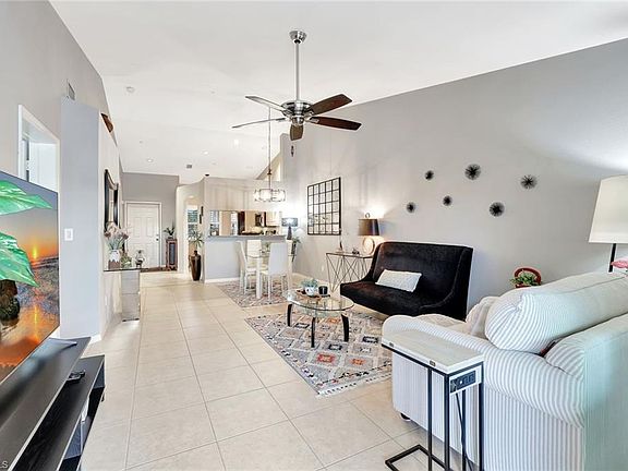 3rd image of 6270 Huntington Lakes CIR #204