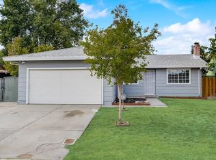 15 Casey Ct, Sacramento, CA 95838