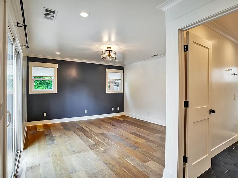 1835 Ellen Ave — Photo 23