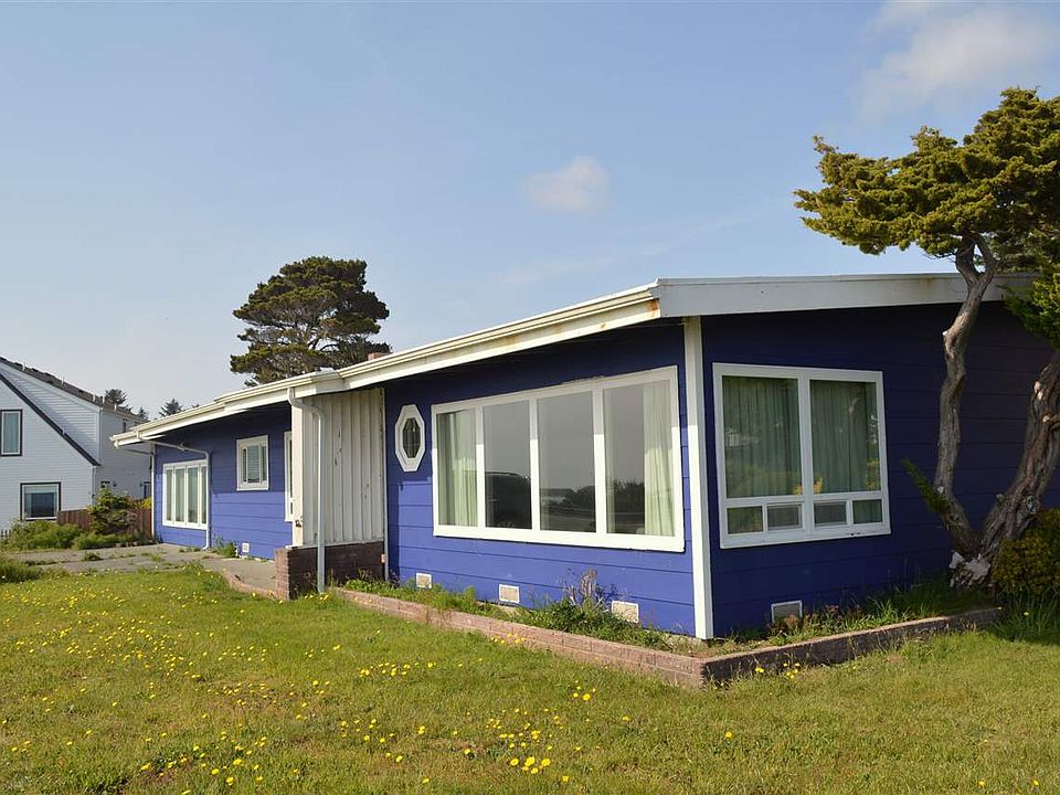 1st image of 300 Pebble Beach Dr