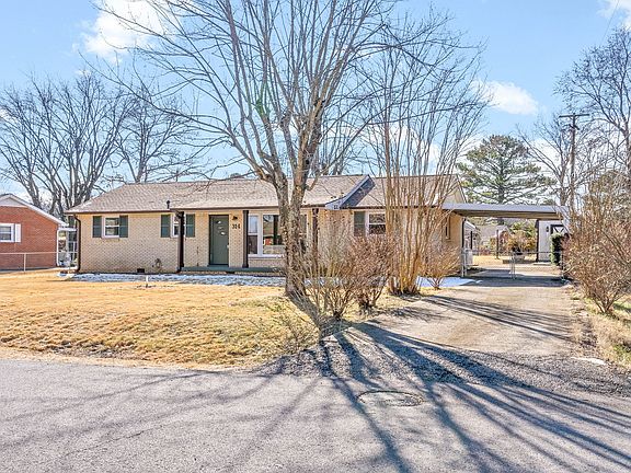 3rd image of 314 Verdun Dr