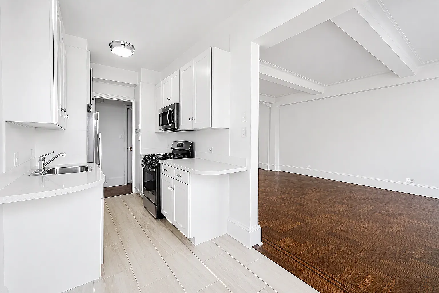 25 West 81st Street — Photo 2