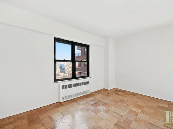 415 Grand Street image 1 of 3