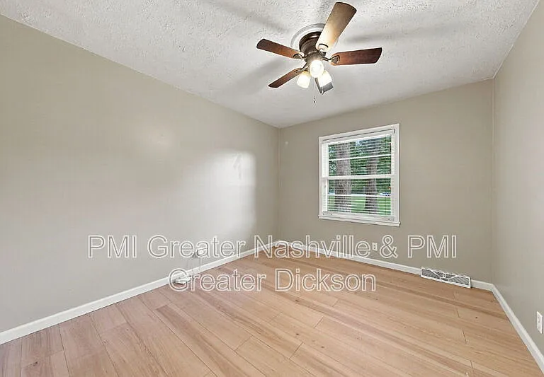 366 N Powers Blvd — Photo 19