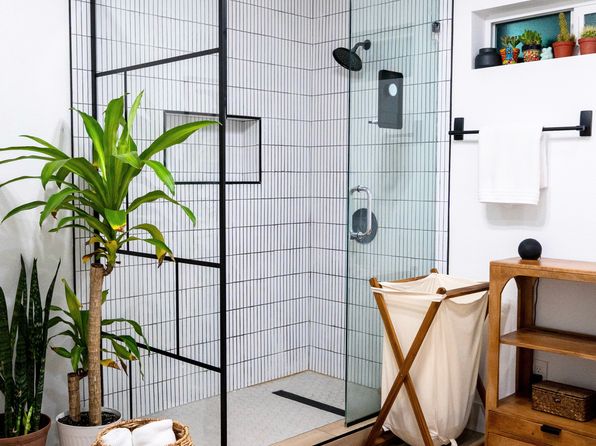 (undisclosed Address)