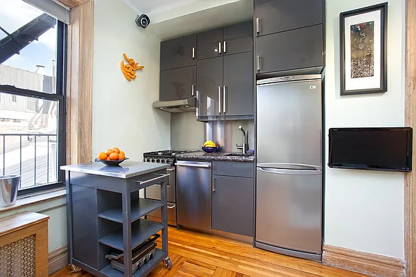 Sold by Avi Nash Associates | media 8