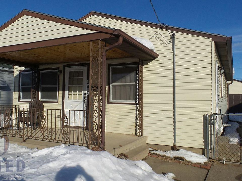 1st image of 2608 Center St