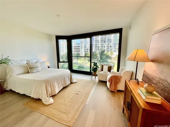 333 Ward Ave #320, Honolulu, HI 96814