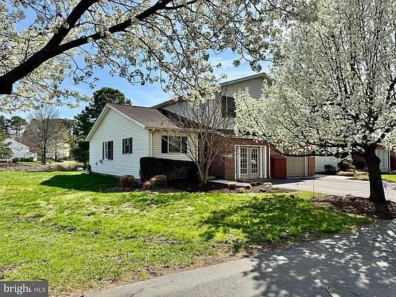 5th image of 2008 Bridgepointe Dr