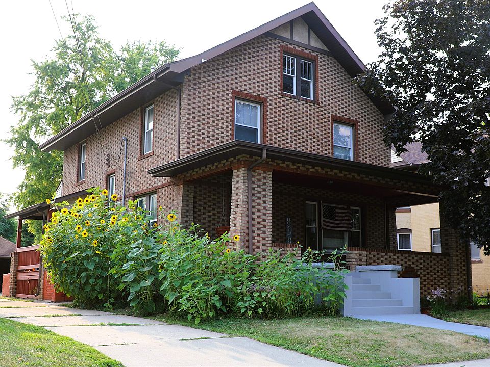 1st image of 812 S Locust Ave