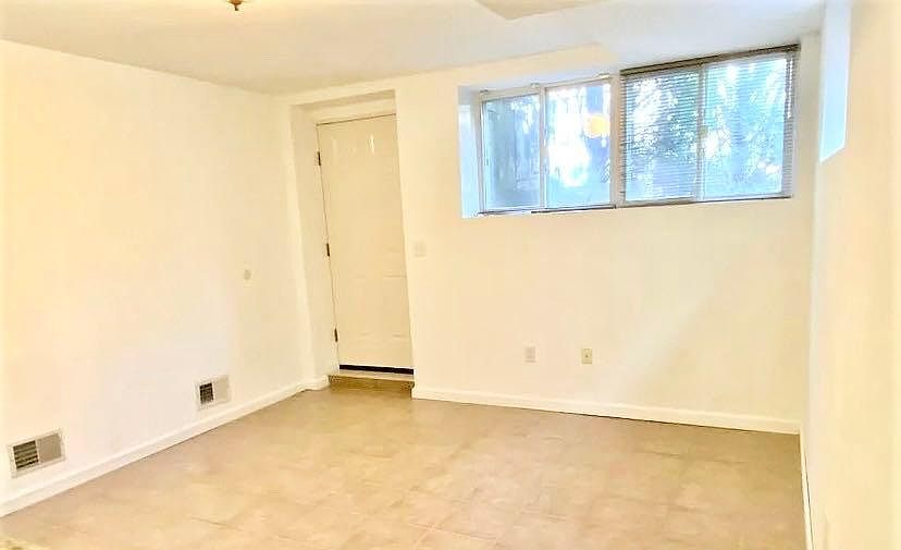 1st image of 28 Anaconda St Floor Basement