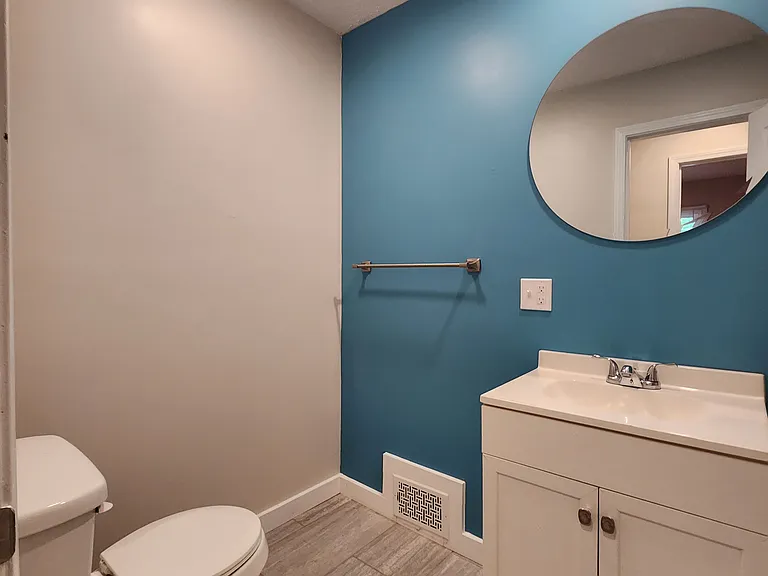 464 Ruth St — Photo 15