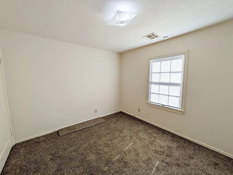 378 Garland Ave — Photo 12