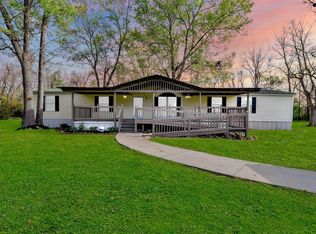 613 River Rd, Goodrich, TX 77335