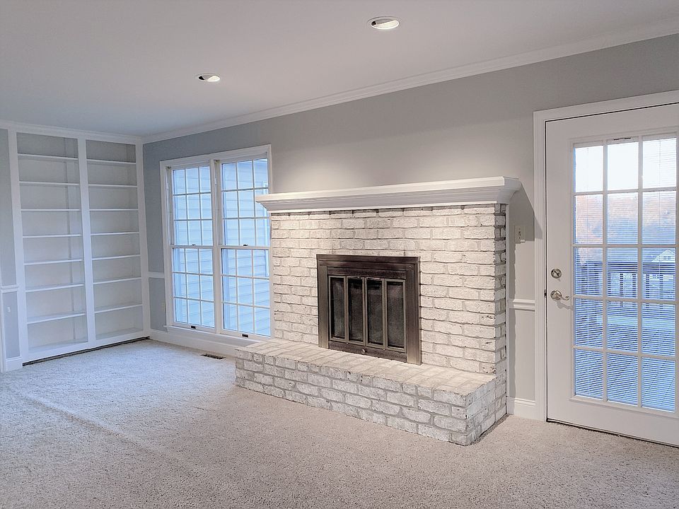 1st Floor living room 