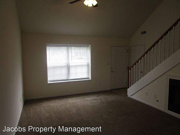 2nd image of 2407 Northampton Dr