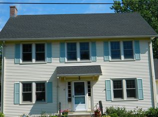 15 Center St, Vernon, CT 06066