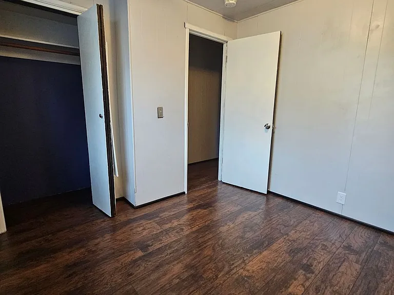 1018 Callahan Drive — Photo 15