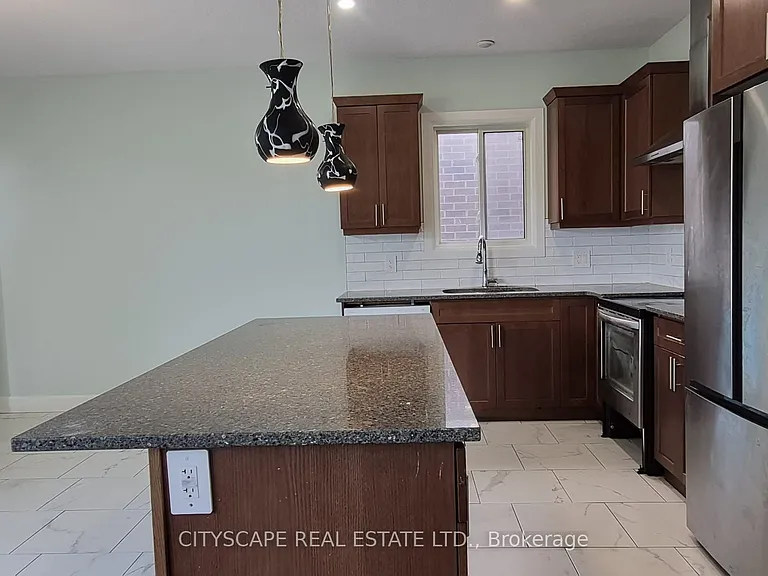 184 Knott Dr #UPPER — Photo 15