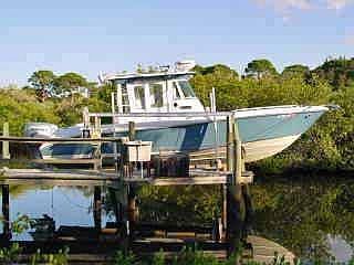 Boat lift