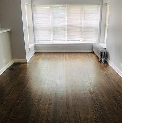 2nd image of 6437 S Kenwood Ave #103