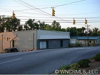 5th image of 402 S King St