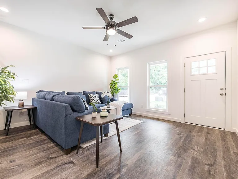 106 Leisure Pointe Cv — Photo 5