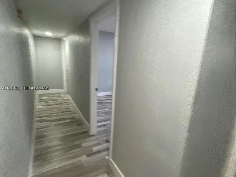 1532 SW 5th Pl #D — Photo 8