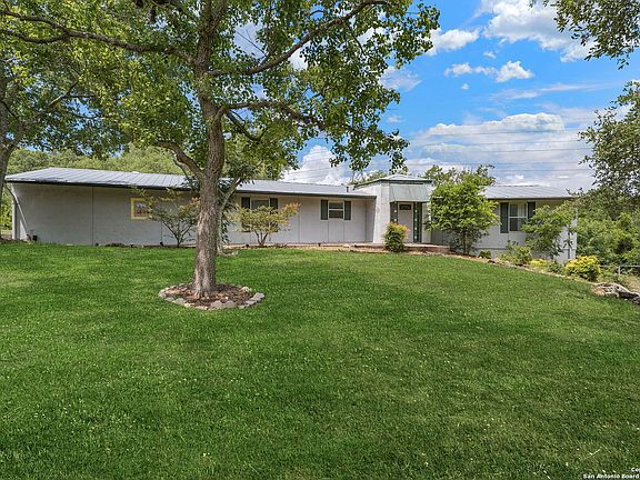 4th image of 3519 Dove Park Ln