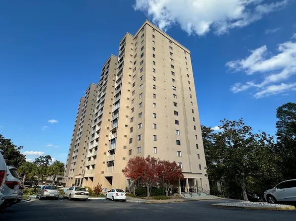 1825 Saint Julian Pl APT 5E, Columbia, SC 29204