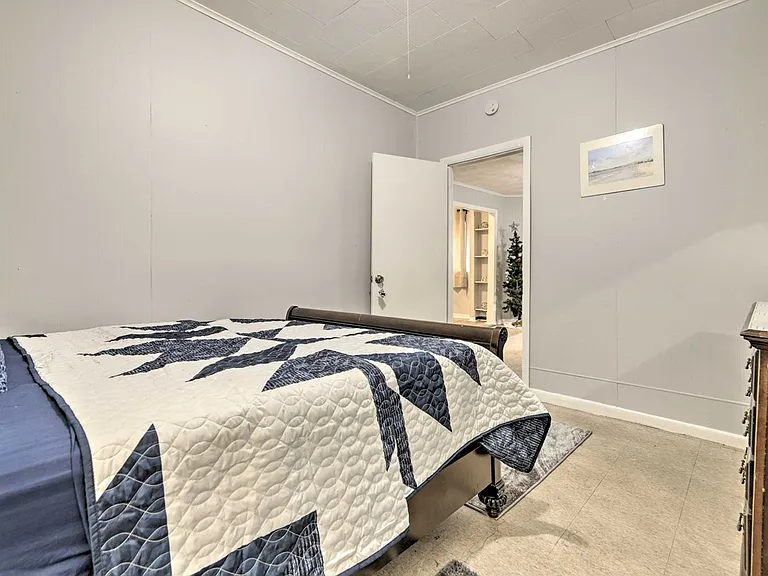 33-35 Wendell Pl #1 — Photo 7