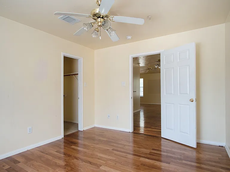 1209 Lovett St #1209 — Photo 3