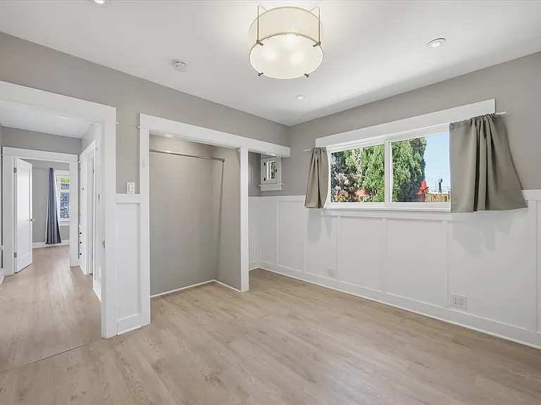744 Flower Ave — Photo 43