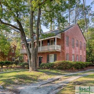 221 E 56th Street, Savannah, GA, 31405