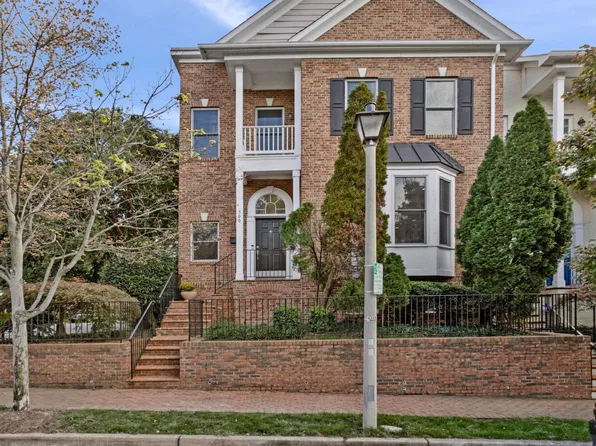 500 S Fayette St, Alexandria, VA 22314