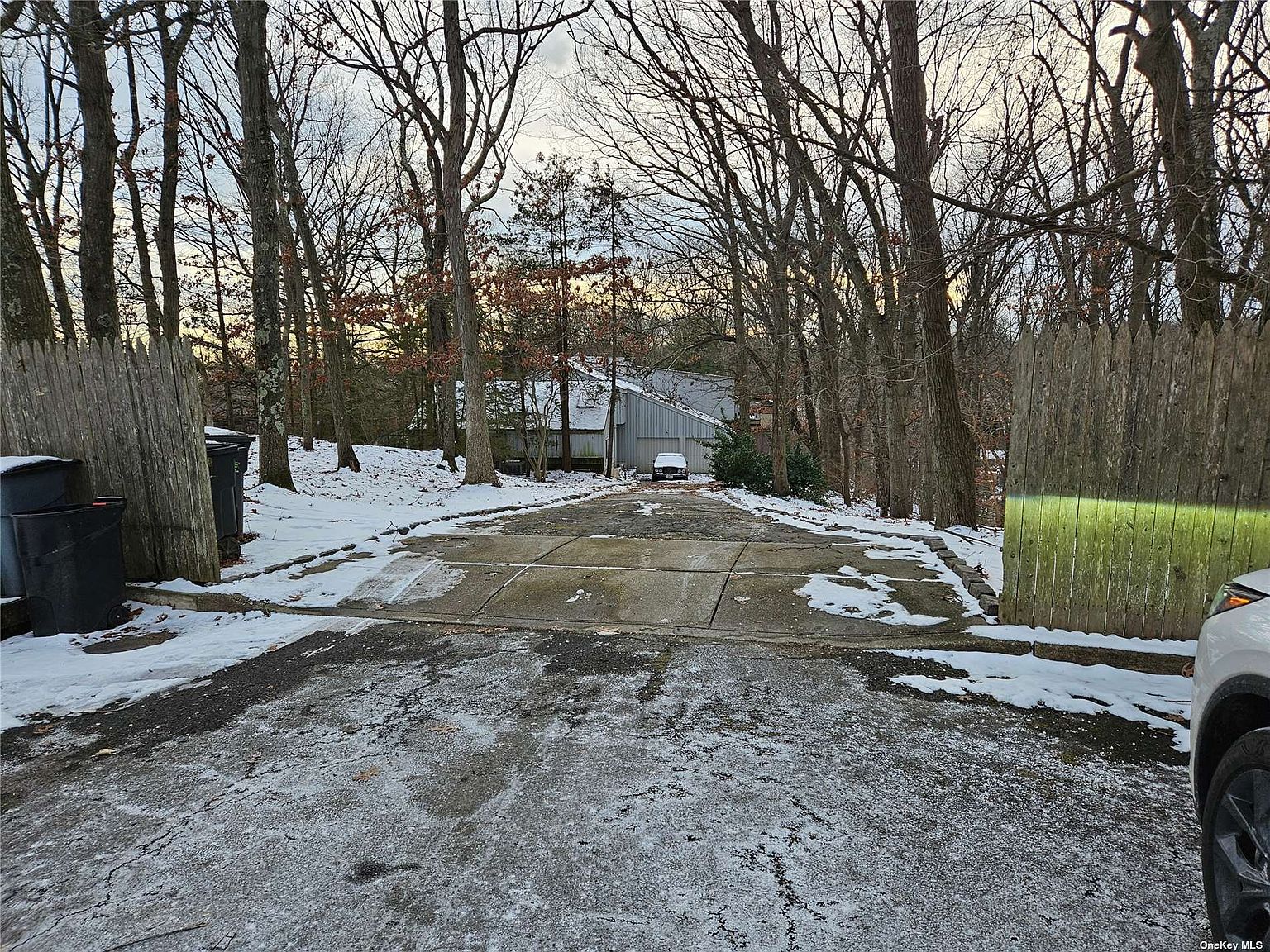 24 Yardley Drive, Dix Hills, NY 11746 MLS 3528783 Zillow