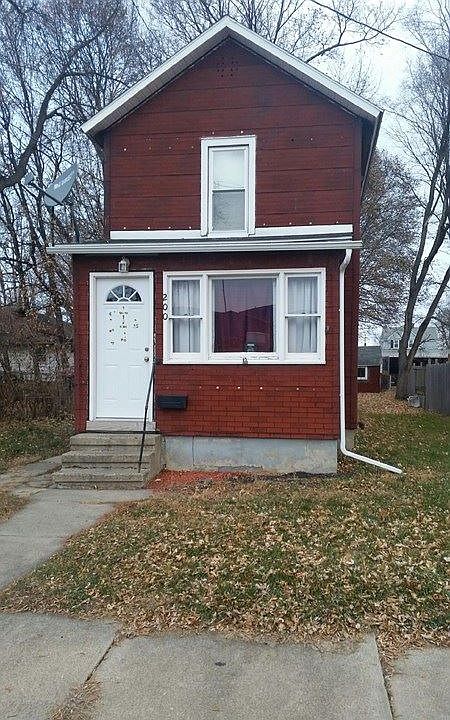 1st image of 200 Garfield St