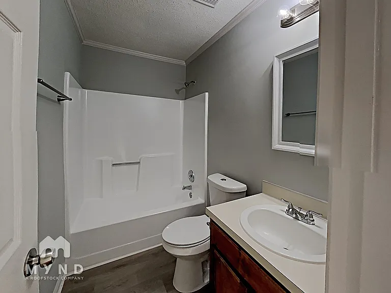 5716 Lambrook Ct — Photo 14