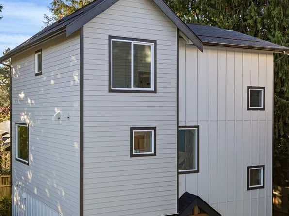 2725 Belvidere Avenue SW, Seattle, WA 98126