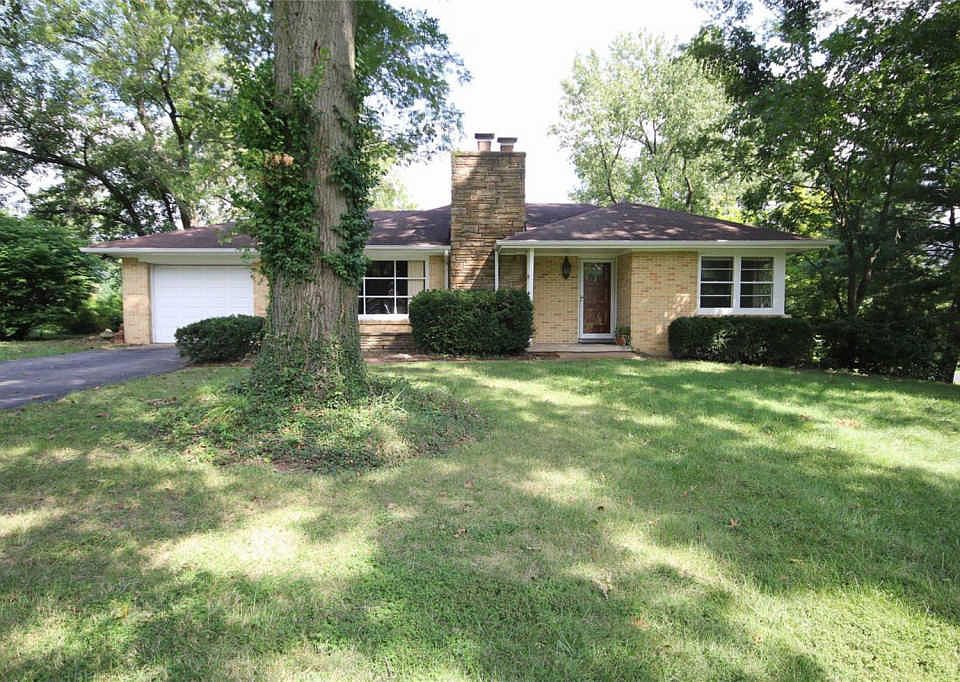 1st image of 4 Elannchester Dr