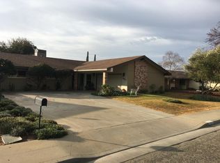 463 Davis Pl, Lemoore, CA 93245