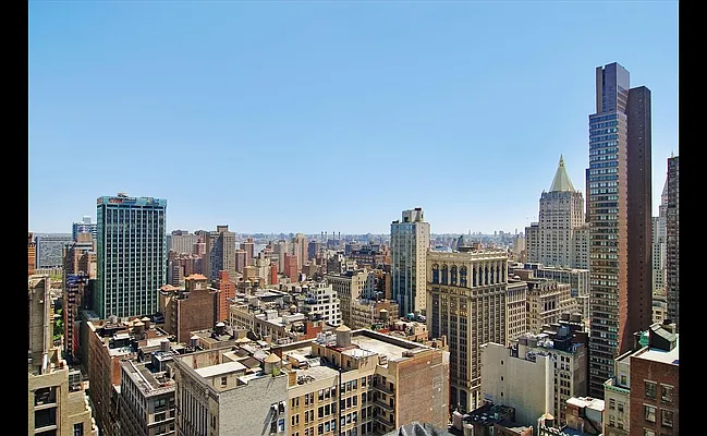 Sold by Douglas Elliman | media 11