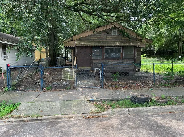 1454 Grothe St, Jacksonville, FL 32209