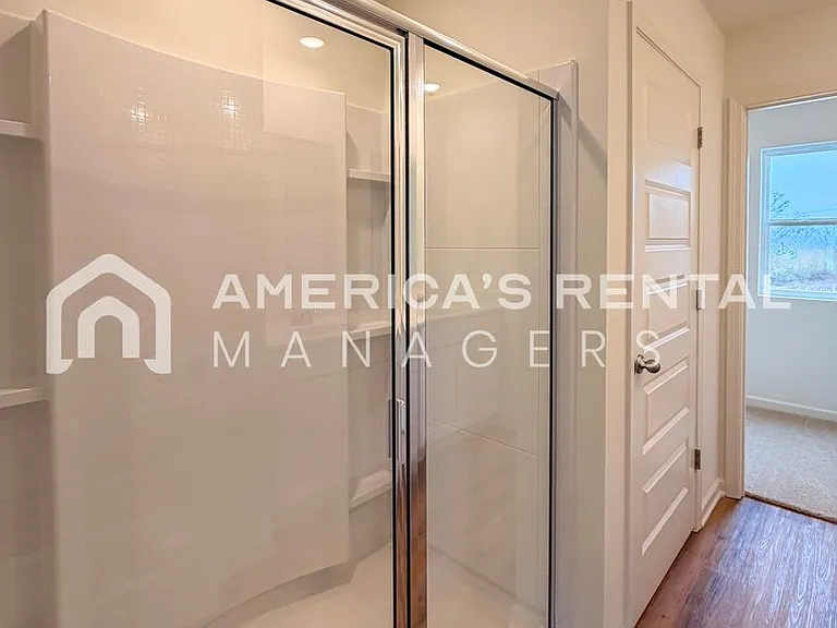 2122 Addison Way SW — Photo 35