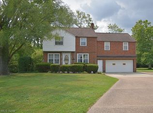 9646 Johnnycake Ridge Rd, Mentor, OH
