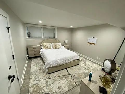 8044 N Oriole Ave — Photo 1